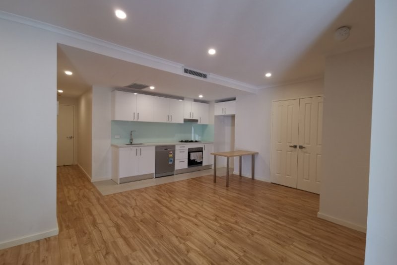 thumbnail image of 1 Forest Grove EPPING